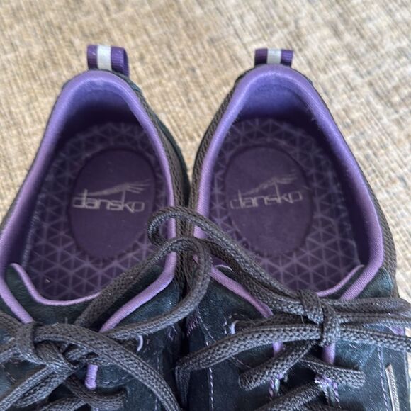 NEW Dansko walking shoes - Picture 4 of 8